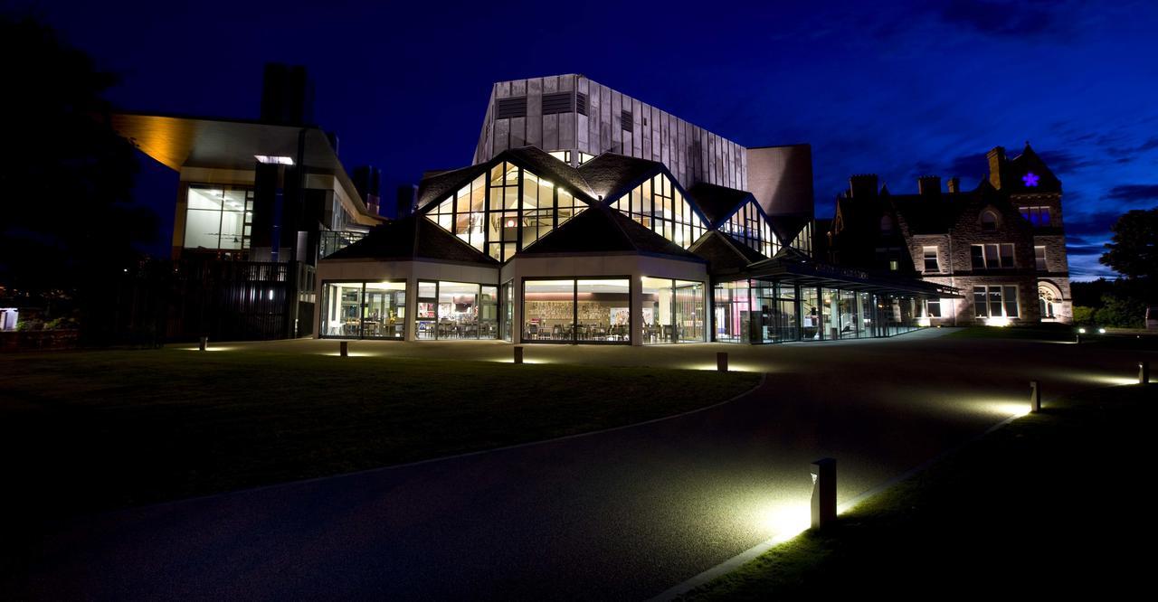 Inverness City Suites Exterior foto